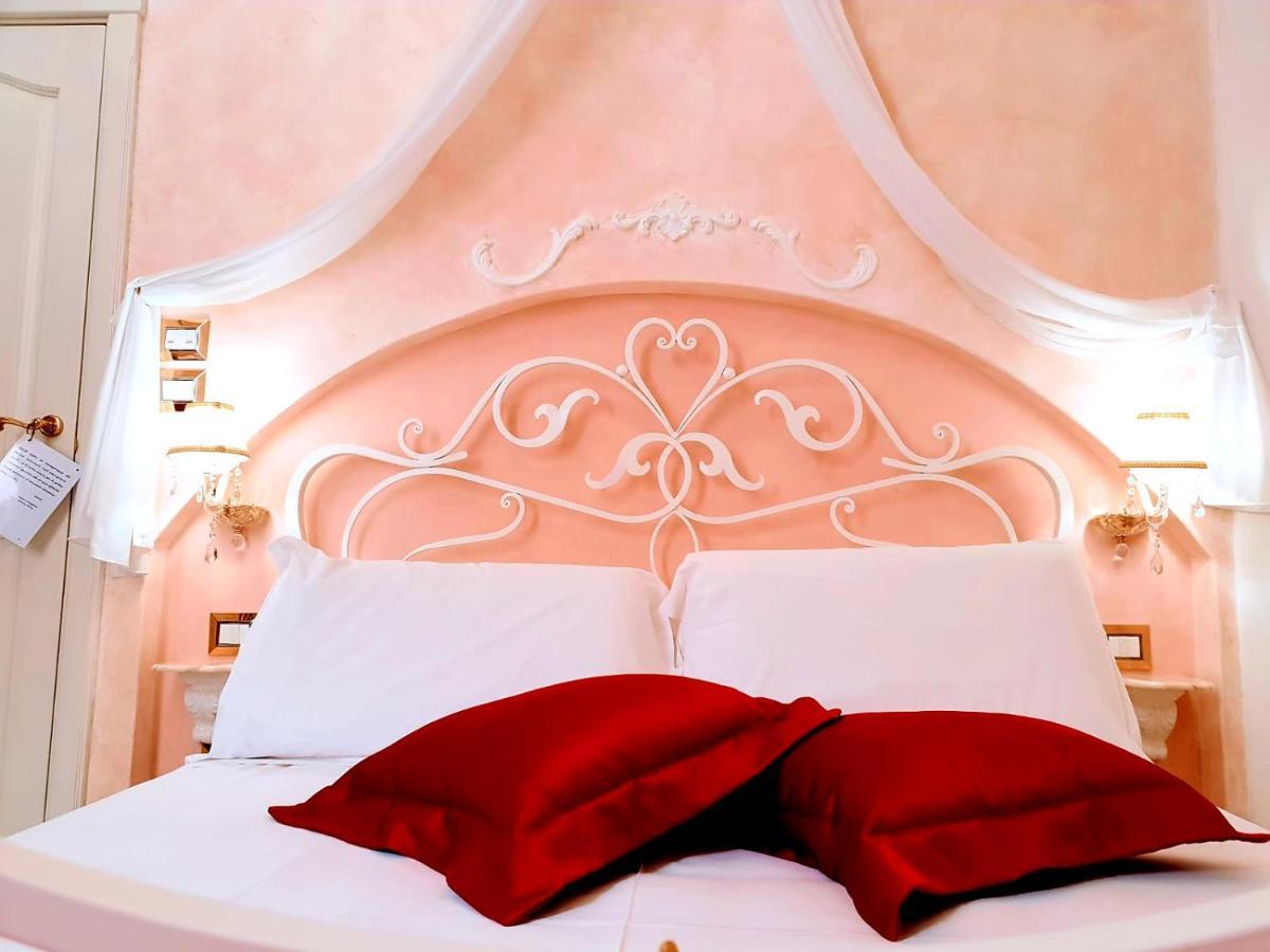 Bed and Breakfast Palazzo Castiglione Gallipoli Exteriér fotografie